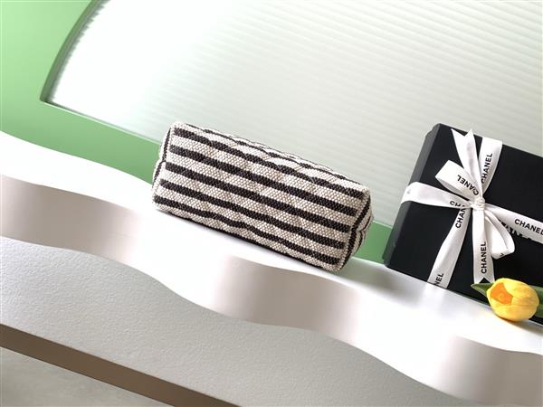 2026127215527922 380